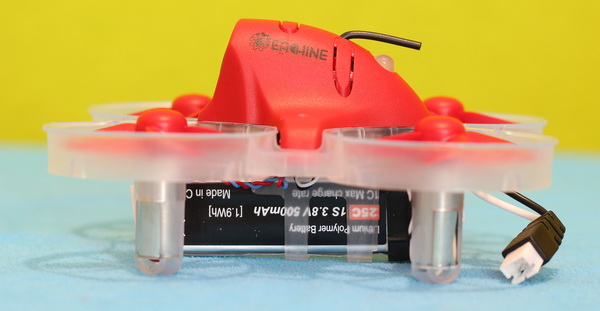 Eachine M80S Review: Battery orientation
