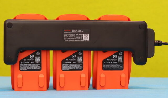 Autel EVO Lite+ battery charging hub