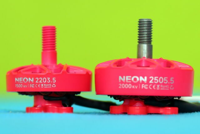  Neon 2203 vs NEON 2505